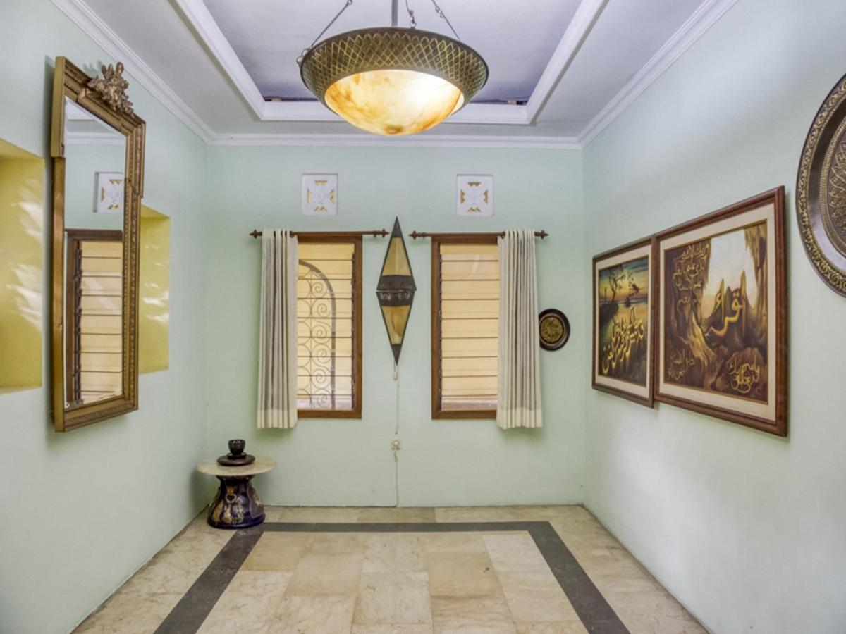 Hotel Reddoorz Syariah @ Lempuyangan Yogyakarta Exterior foto